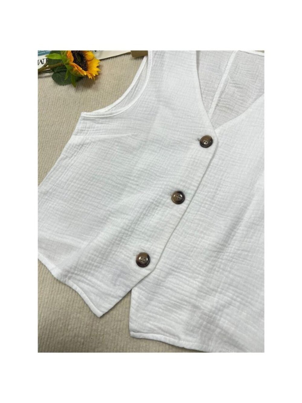 Textured Button-Down Vest - Picture 7 of 8